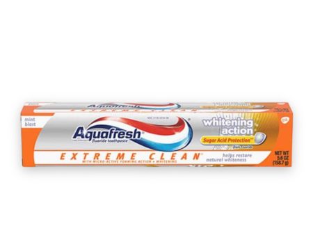 Aquafresh Extreme Clean Whitening Action 158.7g Supply