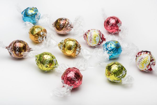 Lindt Lindor White Chocolate Collection Hot on Sale